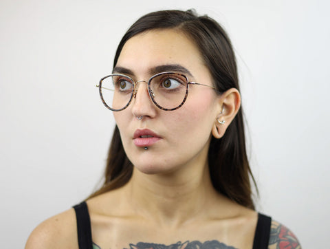 SEE 1559 on female model