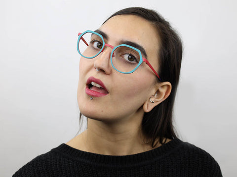 SEE 1903 on female model